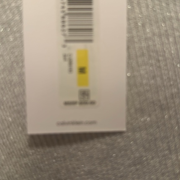 Silver Kevin Klein sweater with glitter size medium - Picture 2 of 3